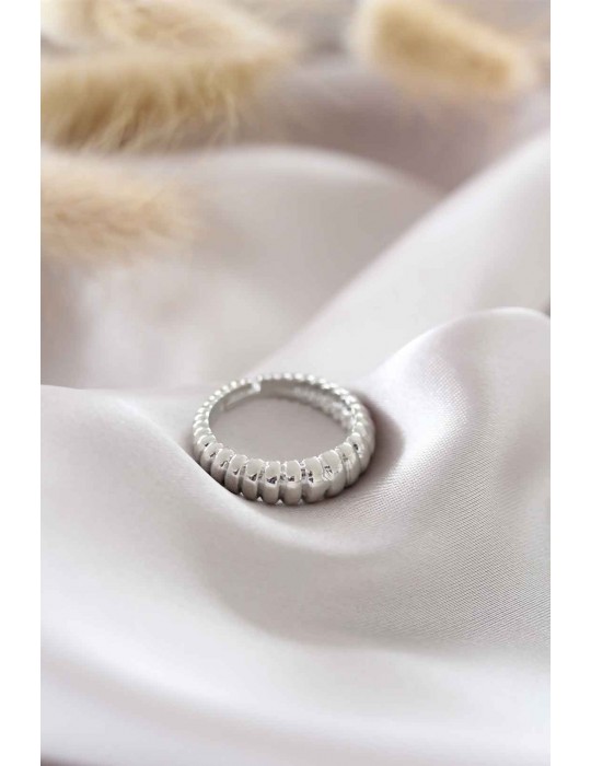 Gümüş Renk Ayarlamalı Burgu Kadın Yüzük - TJ-BYK1504