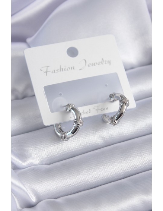 Gümüş Renk Zirkon Taşlı Halka Model Pirinç Kadın Küpe - TJ-BKP7856