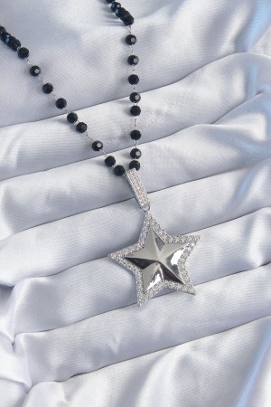 Gümüş Renk Siyah Boncuk Zirkon Taşlı Pirinç Yıldız Model VİP Seri Kadın Kolye - TJ-BKO8016 Gümüş Renk Siyah Boncuk Zirkon Taşlı Pirinç Yıldız Model VİP Seri Kadın Kolye - TJ-BKO8016