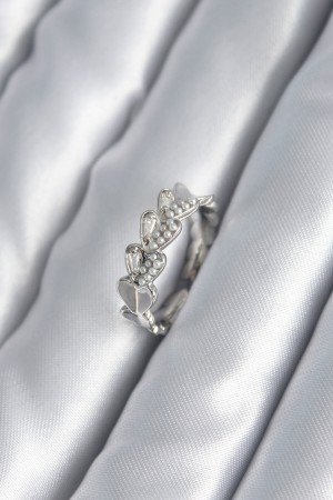 Pirinç Gümüş Renk Kalp Model İnci Detay Kadın Yüzük - TJ-BYK2982 Pirinç Gümüş Renk Kalp Model İnci Detay Kadın Yüzük - TJ-BYK2982