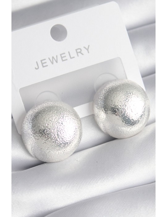 Pirinç Gümüş Renk İşleme Detay Top Model Kadın Küpe - TJ-BKP8544