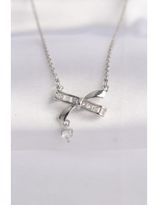 316L Çelik Zincir Gümüş Renk Zirkon Taşlı Kalp Detay Fiyonk Kolye - TJ-BKO8621