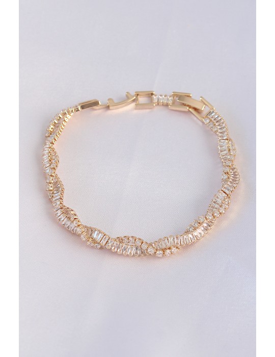 Vip Seri Pirinç Zirkon Taşlı Gold Renk Sarmal Model Bileklik - TJ-BB6083