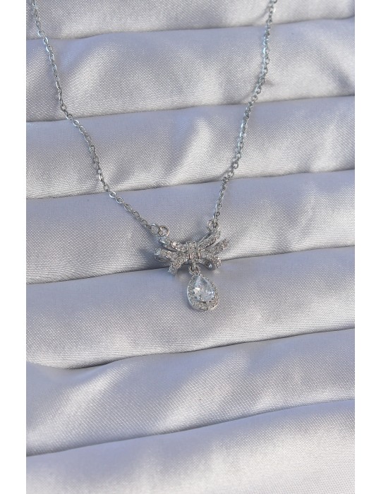 316L Çelik Zincirli Gümüş Renk Zirkon Taşlı Damla Detay Fiyonk Model Kolye - TJ-BKO8897