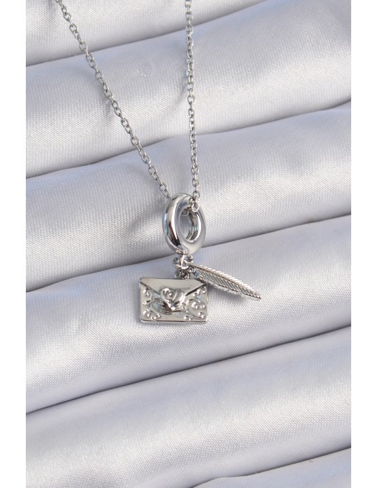 316L Çelik Gümüş Renk Kalp Detay Mektup Figür Charm Model Kadın Kolye - TJ-BKO9313