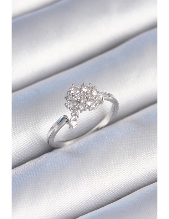 Pirinç Gümüş Renk Zirkon Taşlı Kadın Yüzük - TJ-BYK3443