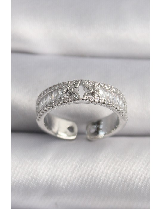 Pirinç Gümüş Renk Zirkon Taşlı Yıldız İşleme VIP Seri Kadın Yüzük - TJ-BYK3509