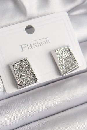 Pirinç Gümüş Renk Zirkon Taşlı Plaka Model Kadın Küpe - TJ-BKP9849 Pirinç Gümüş Renk Zirkon Taşlı Plaka Model Kadın Küpe - TJ-BKP9849