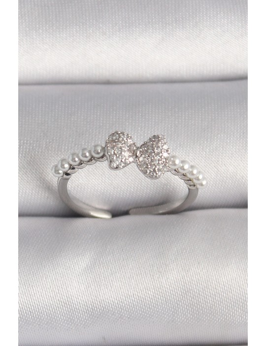 Pirinç Gümüş Renk Zirkon Taşlı Fiyonk İnci Detay Ayarlanabilir Yüzük - TJ-BYK3526