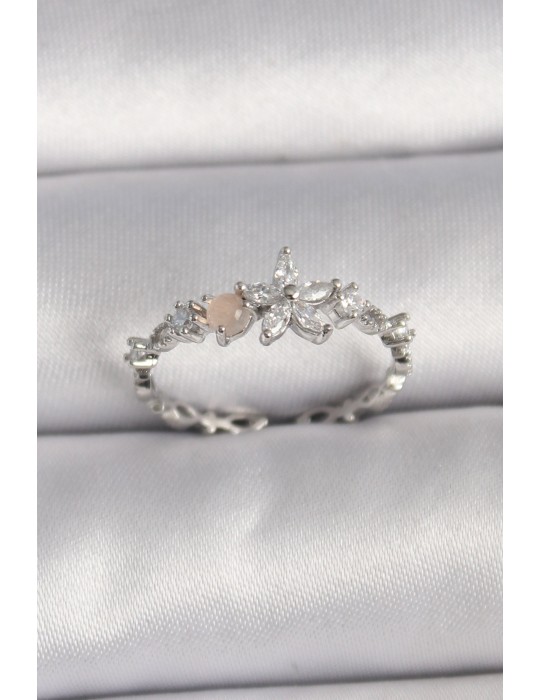 Pirinç Gümüş Renk Zirkon Taşlı Çiçek Model Ayarlanabilir Yüzük - TJ-BYK3564