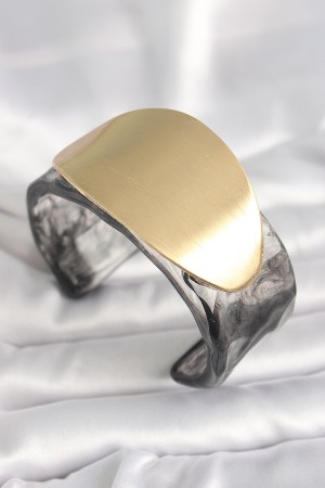Siyah Mermer Desen Akrilik Plastik Gold Oval Plaka Model Vintage Kadın Bilezik - TJ-BB6683 Siyah Mermer Desen Akrilik Plastik Gold Oval Plaka Model Vintage Kadın Bilezik - TJ-BB6683