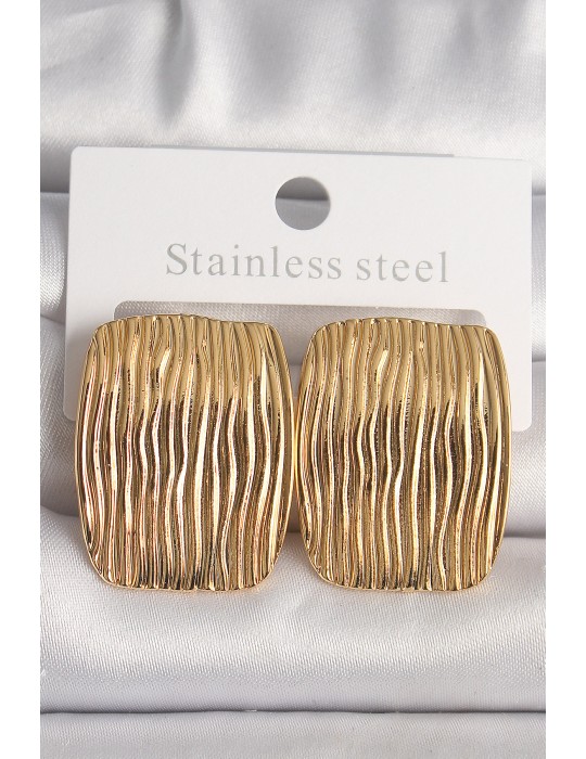 Pirinç Gold Renk İşlemeli Kare Plaka Model Kadın Küpe - TJ-BKP10145