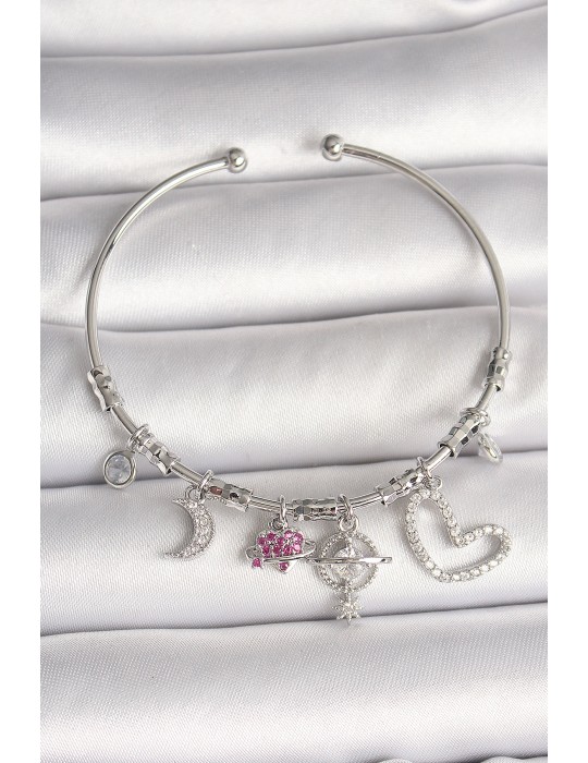 Pirinç Gümüş Renk Sallantı Zirkon Taşlı Gezegen Figür Kalp Detay Charm Kadın Bileklik - TJ-BB6899