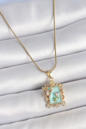 316L Çelik Gold Renk Zincir Mavi Mineli Çiçek İşlemeli Zirkon Taşlı Detay Portre Model Kadın Kolye - TJ-BKO10189 316L Çelik Gold Renk Zincir Mavi Mineli Çiçek İşlemeli Zirkon Taşlı Detay Portre Model Kadın Kolye - TJ-BKO10189