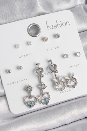 Pirinç Gümüş Renk Sallantı Zirkon Taşlı Kalp Model Düğüm Detay 7 Çift Kadın Küpe Seti - TJ-BKP10548 Pirinç Gümüş Renk Sallantı Zirkon Taşlı Kalp Model Düğüm Detay 7 Çift Kadın Küpe Seti - TJ-BKP10548