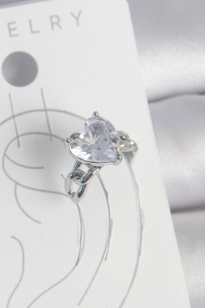 Pirinç Gümüş Renk Zirkon Taşlı Kalp Model Kadın Kıkırdak Küpe - TJ-BKP10563 Pirinç Gümüş Renk Zirkon Taşlı Kalp Model Kadın Kıkırdak Küpe - TJ-BKP10563