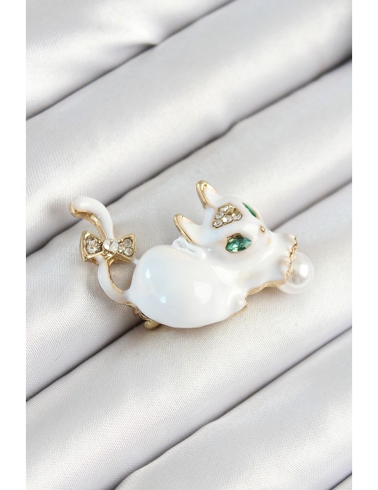 Zirkon Taşlı İnci Detaylı Beyaz 3D Kedi Figürlü Gold Renk Kadın Broş - TJ-BR440