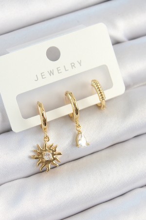 Pirinç Zirkon Taşlı Güneş Model Gold Renk 3'lü Çift Kadın Küpe Set - TJ-BKP10824 Pirinç Zirkon Taşlı Güneş Model Gold Renk 3'lü Çift Kadın Küpe Set - TJ-BKP10824