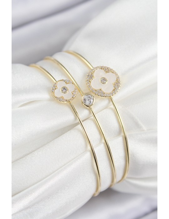 Pirinç Zirkon Taşlı Yonca Model Gold Renk Vip 3'lü Kadın Bileklik - TJ-BB7336