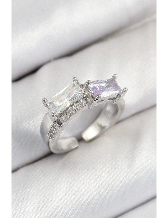 Pirinç Zirkon Taşlı Dikdörtgen Model Gümüş Renk Kadın Yüzük - TJ-BYK3798