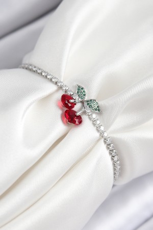 Pirinç Zirkon Taşlı Kiraz Model Gümüş Renk Asansörlü Kadın Bileklik - TJ-BB7454 Pirinç Zirkon Taşlı Kiraz Model Gümüş Renk Asansörlü Kadın Bileklik - TJ-BB7454