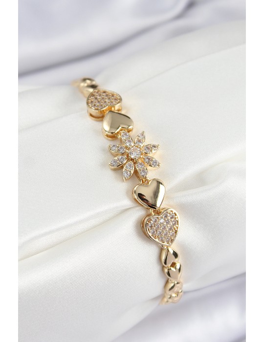 Pirinç Zirkon Taşlı Kalp Detaylı Çiçek Model Gold Renk Kadın Bileklik - TJ-BB7527