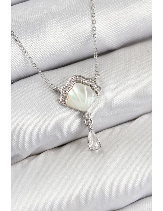 Pirinç Zirkon Taşlı İstiridye Model Gümüş Renk Kadın Kolye - TJ-BKO10417