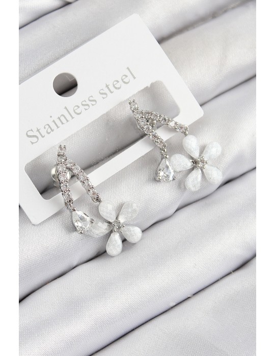 Pirinç Zirkon Taşlı Papatya Model Gümüş Renk Kadın Küpe - TJ-BKP11111