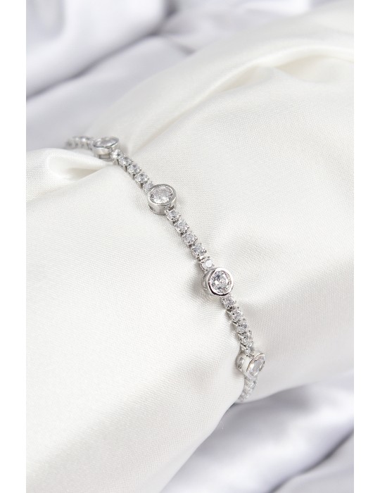 Pirinç Zirkon Taşlı Daire Model Gümüş Renk Asansörlü Kadın Bileklik - TJ-BB7744