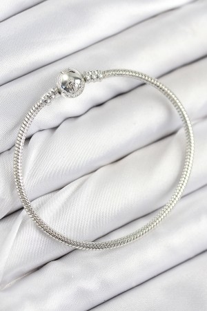 Pirinç Charm Topcuk Model Gümüş Renk Kadın Bileklik - TJ-BB7801