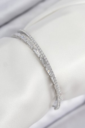 Pirinç Zirkon Taşlı Su Yolu Model Gümüş Renk Kadın Bileklik - TJ-BB7882