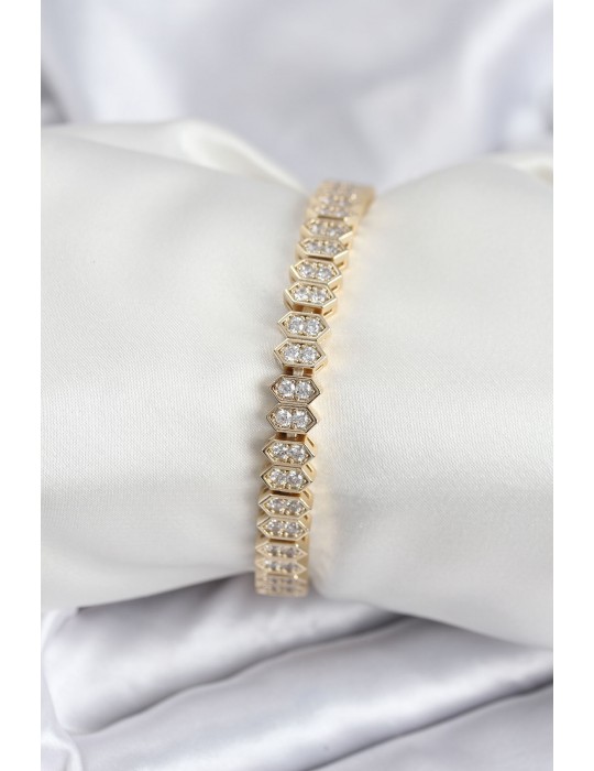 Pirinç VIP Seri Gold Renk Zirkon Taşlı Kadın Bileklik - TJ-BB7920