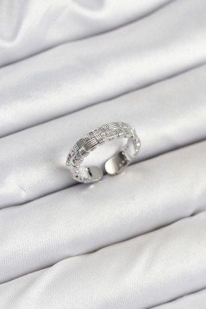 Pirinç Gümüş Renk Zirkon Taşlı Sırım Kadın Yüzük - TJ-BYK3847