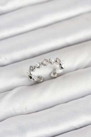 Pirinç Gümüş Renk Zirkon Taşlı İncili Kadın Yüzük - TJ-BYK3877 Pirinç Gümüş Renk Zirkon Taşlı İncili Kadın Yüzük - TJ-BYK3877