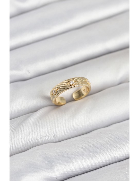 Pirinç Gold Renk Zirkon Taşlı Kutup Yıldızı Model Kadın Yüzük - TJ-BYK3898