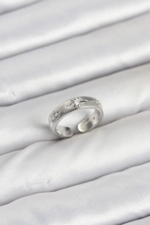 Pirinç Gümüş Renk Zirkon Taşlı Kutup Yıldızı Model Kadın Yüzük - TJ-BYK3899 Pirinç Gümüş Renk Zirkon Taşlı Kutup Yıldızı Model Kadın Yüzük - TJ-BYK3899