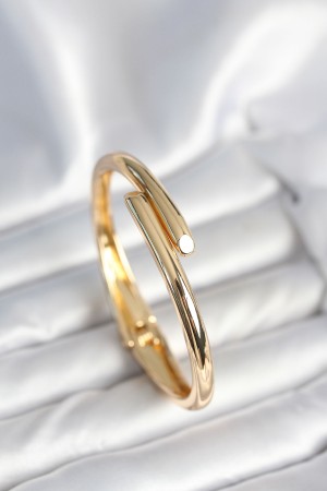 Pirinç Gold Renk Kadın Kelepçe Bileklik - TJ-BB7975 Pirinç Gold Renk Kadın Kelepçe Bileklik - TJ-BB7975