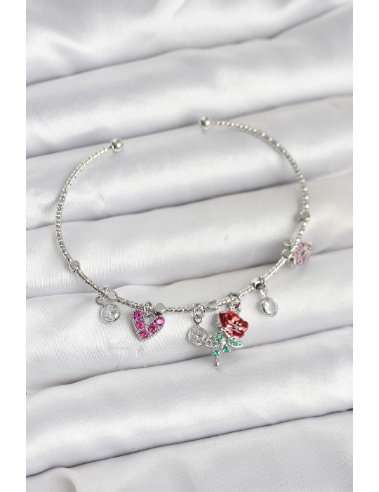 Gül Charmlı Gümüş Renk Pirinç Kadın Bileklik - TJ-BB8044