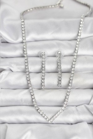 Gümüş Renk Zirkon Taşlı Kadın Kolye Küpe Seti - TJ-BKO10638 Gümüş Renk Zirkon Taşlı Kadın Kolye Küpe Seti - TJ-BKO10638