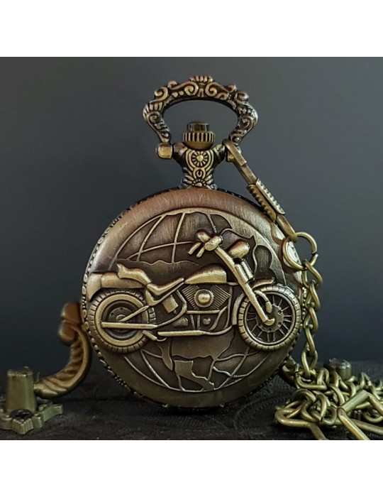 Motor Tasarımlı Köstekli Antika Saat