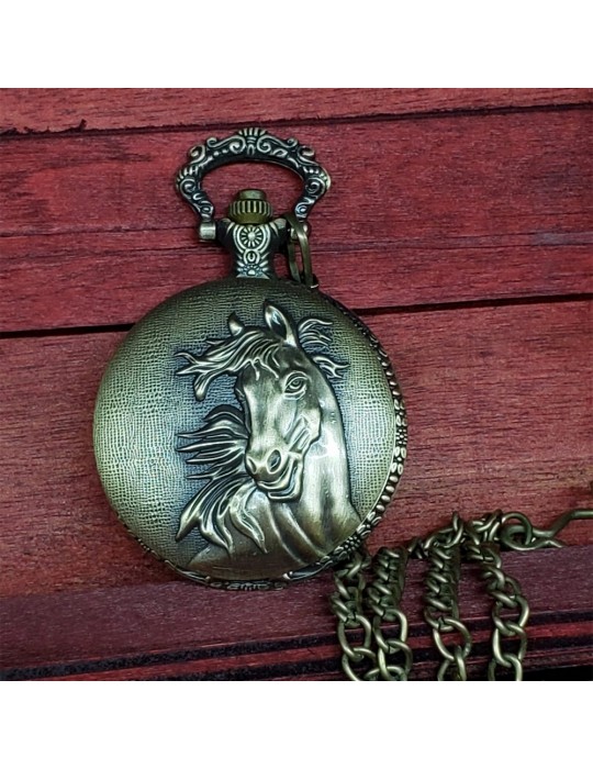 At Tasarımlı Köstekli Saat