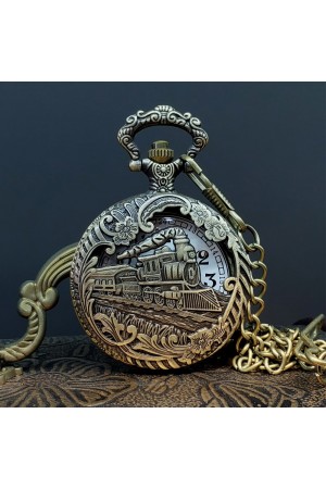 Tren Tasarımlı Köstekli Saat