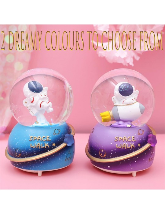 Büyük Boy Astronot Kar Küresi 1 Adet