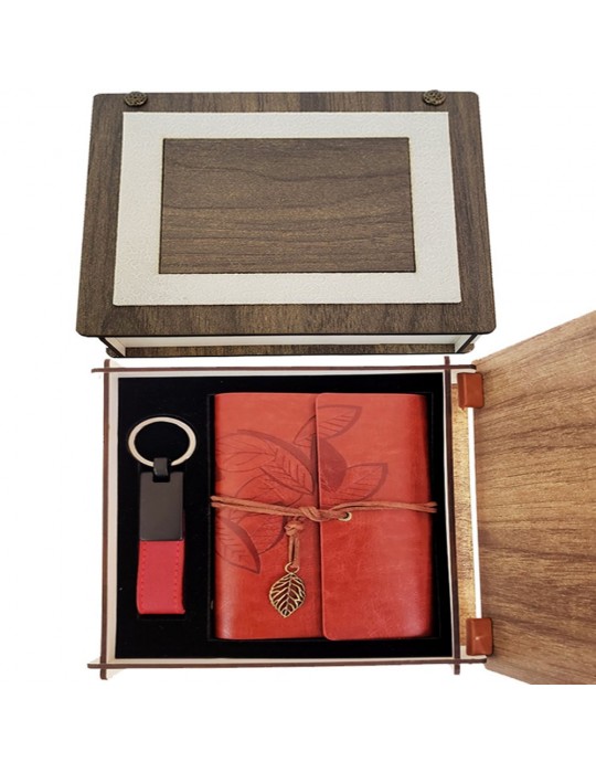 Özel Ahşap Kutulu Kahve Deri Defter ve Anahtarlık Set