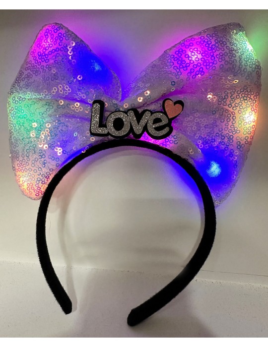 Led Işıklı 3 Farklı Fonksiyonda Yanan Gümüş Love Yazılı Lila Fiyonk Taç 20X17 cm