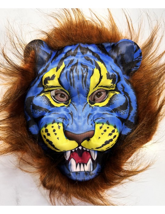 Kahverengi Yeleli Saçlı Mavi Yüzlü Kurt Kaplan Maskesi Mega Peluş 38 No