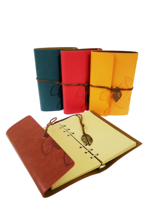 Yaprak Desenli Hatıra Defteri